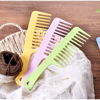 Lược thưa chải tóc tiện ích