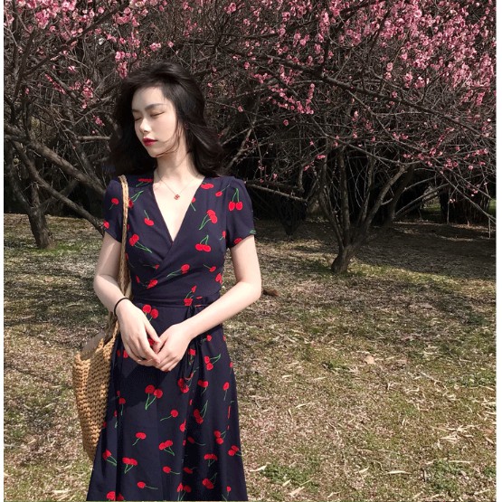 [Sẵn M] Đầm kiểu maxi cherry vintage cổ V đắp tà - Váy cherry vạt chéo (hàng order Quảng Châu )