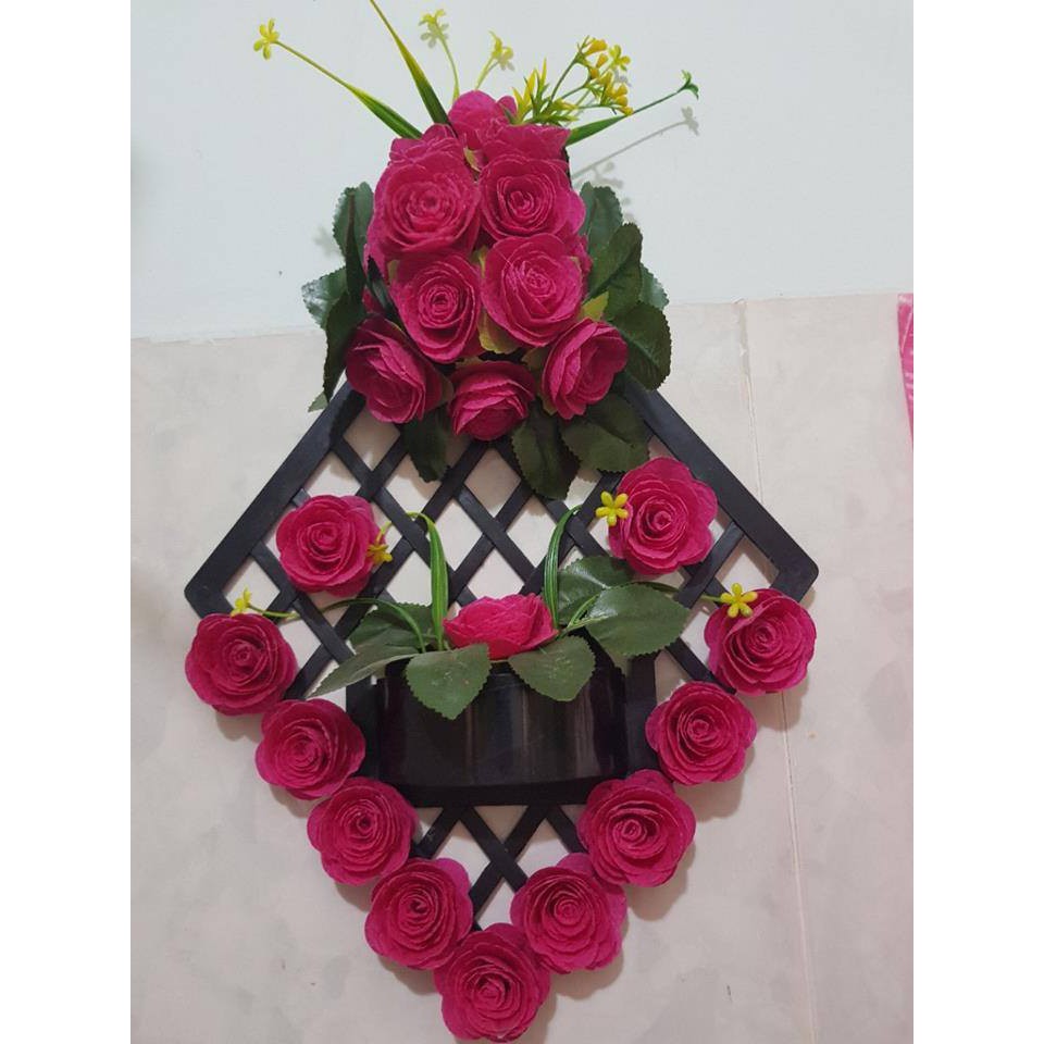 Vỉ treo hoa tường