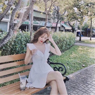 Đầm cánh tiên