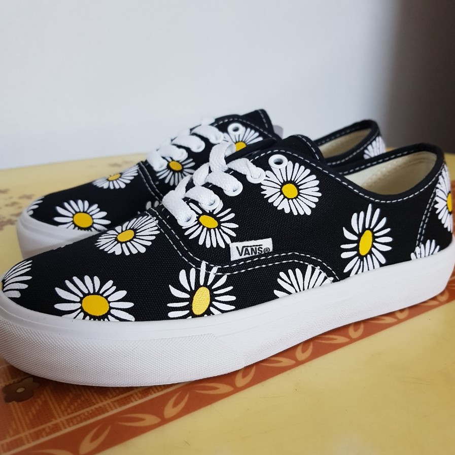 Giày hoa cúc họa mi (classic daisy) mẫu cực hot
