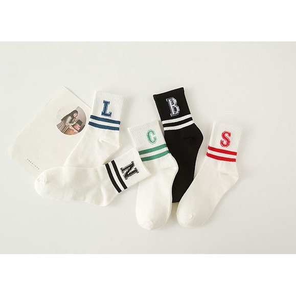 Tất Vớ cổ lửng Nam Nữ chữ cái đủ màu phong cách trẻ trung, năng động