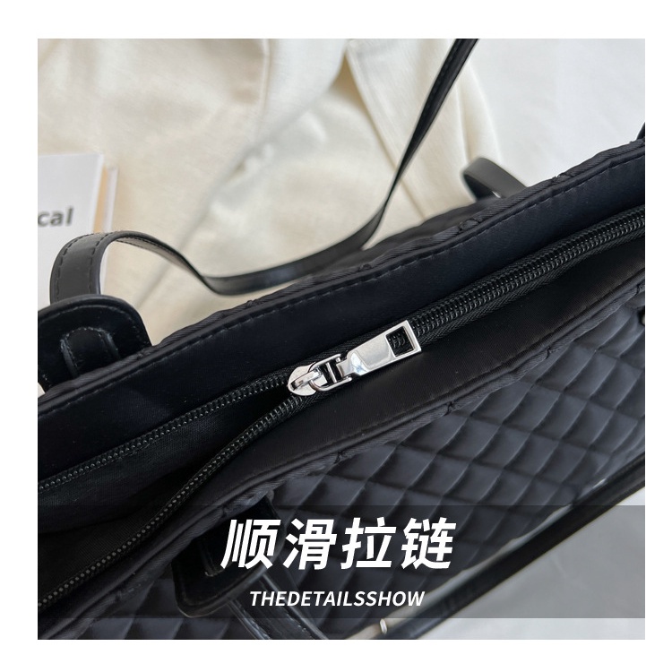 Túi xách JASMIN NOIR đeo vai cỡ lớn bằng nylon họa tiết sọc caro đơn giản thời trang mùa đông xinh xắn cho nữ