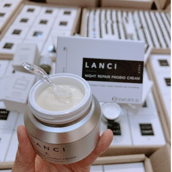 Kem Dưỡng Trắng Da Lanci Whitening Cream 50m