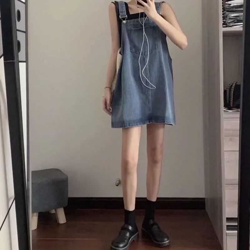 Đầm yếm denim ngắn dáng rộng thời trang dành cho nữ