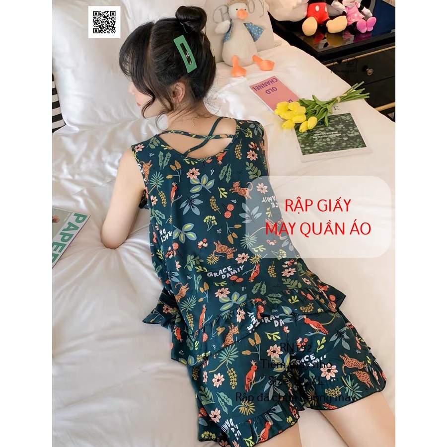 RN192_Rập giấy may bộ đồ sát nách nữ