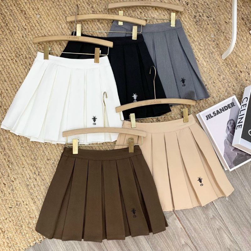 Chân váy xếp ly thêu ong hàng QC