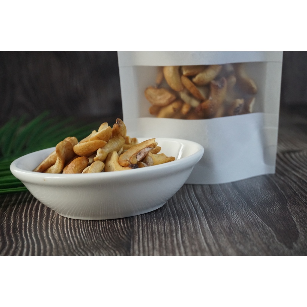 Hạt điều vỡ đôi tách vỏ rang chín 100g