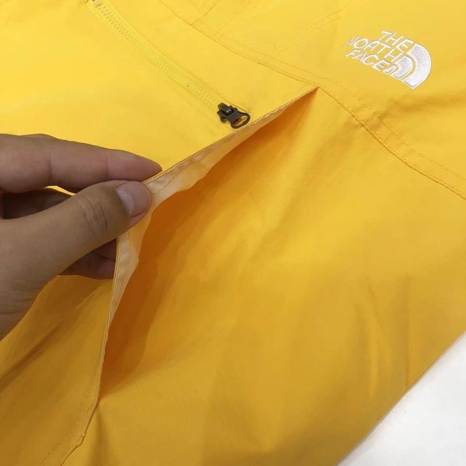 The North Face Áo Khoác Gió Có Mũ Trùm Phối Khóa Kéo Chống Thấm Nước Cá Tính