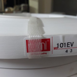 nẹp nhựa pvc dán cạnh