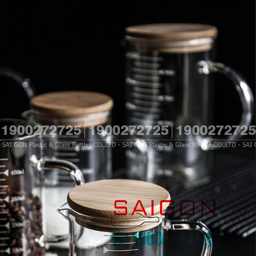 Ca Thủy Tinh Chia Vạch chịu Nhiệt Borosilicate Cao cấp 500ml , kèm Nắp Gỗ Kính hơi.