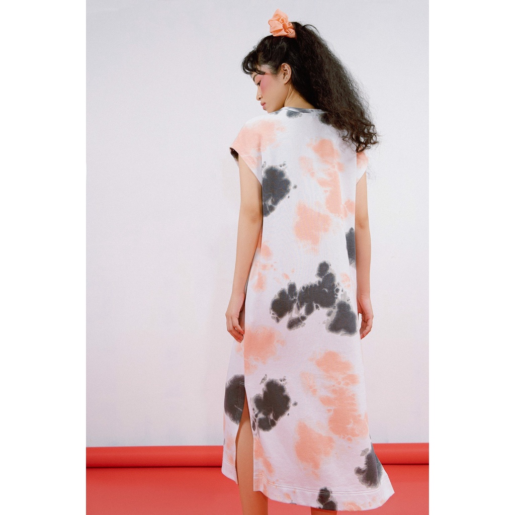 LIBÉ - Đầm thun vải da cá cổ tròn đánh bông có hiệu ứng loang màu hồng