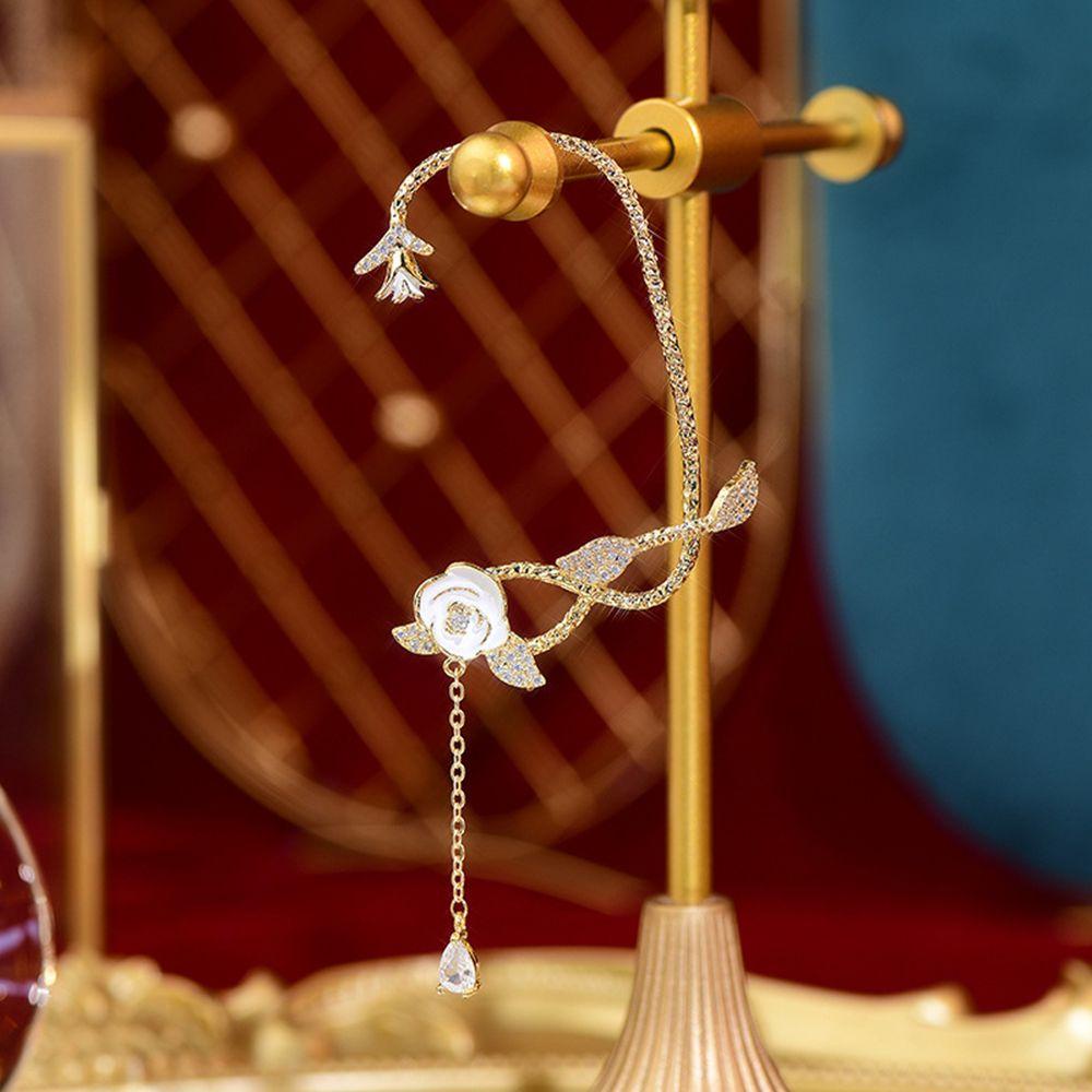 Khuyên Tai Dạng Kẹp Vành Tai Hình Hoa Hồng Bằng Đồng Phong Cách Hàn Quốc Cá Tính Dành Cho Bạn Nữ