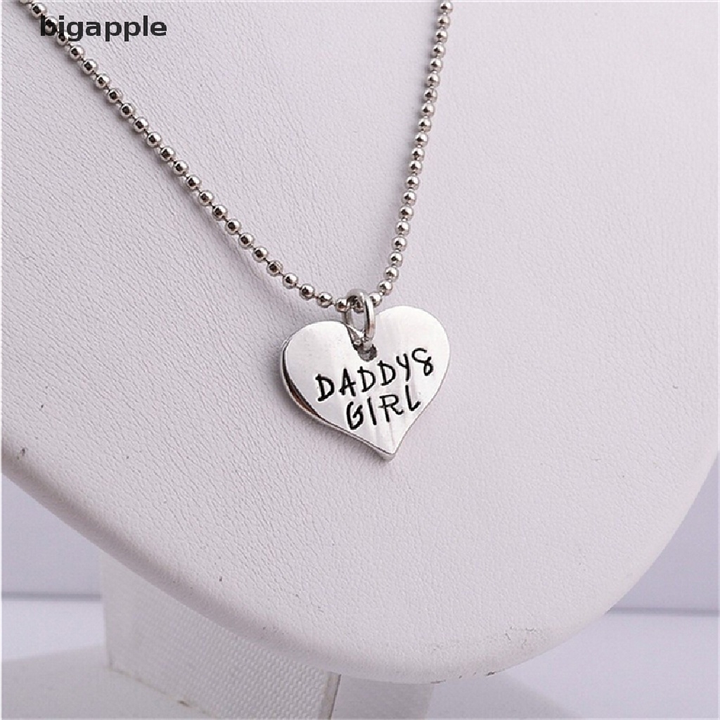 Vòng cổ / Móc Khóa Hình Trái Tim Khắc Chữ Daddy / Daughter RDG
