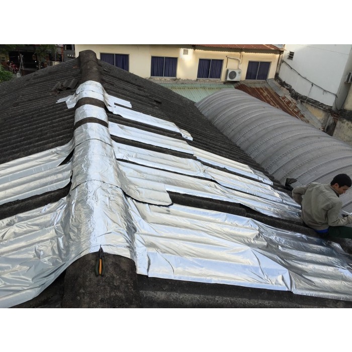 Tấm keo dán chống thấm chống dột mai tôn đa năng xử lý siêu tốc  phủ mặt nhôm bạc