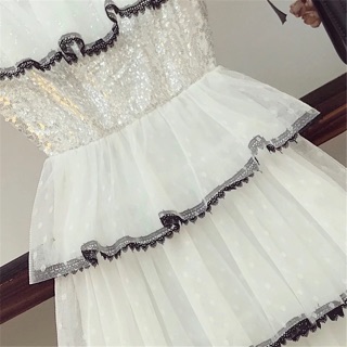Đầm trễ vai ren tầng cao cấp