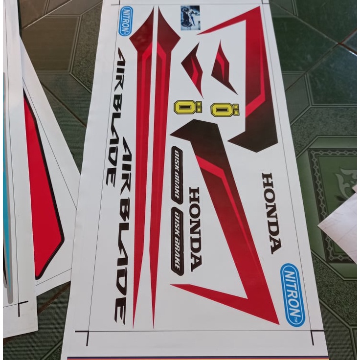 Tem rời AB 2020 đỏ đen. ko bay màu