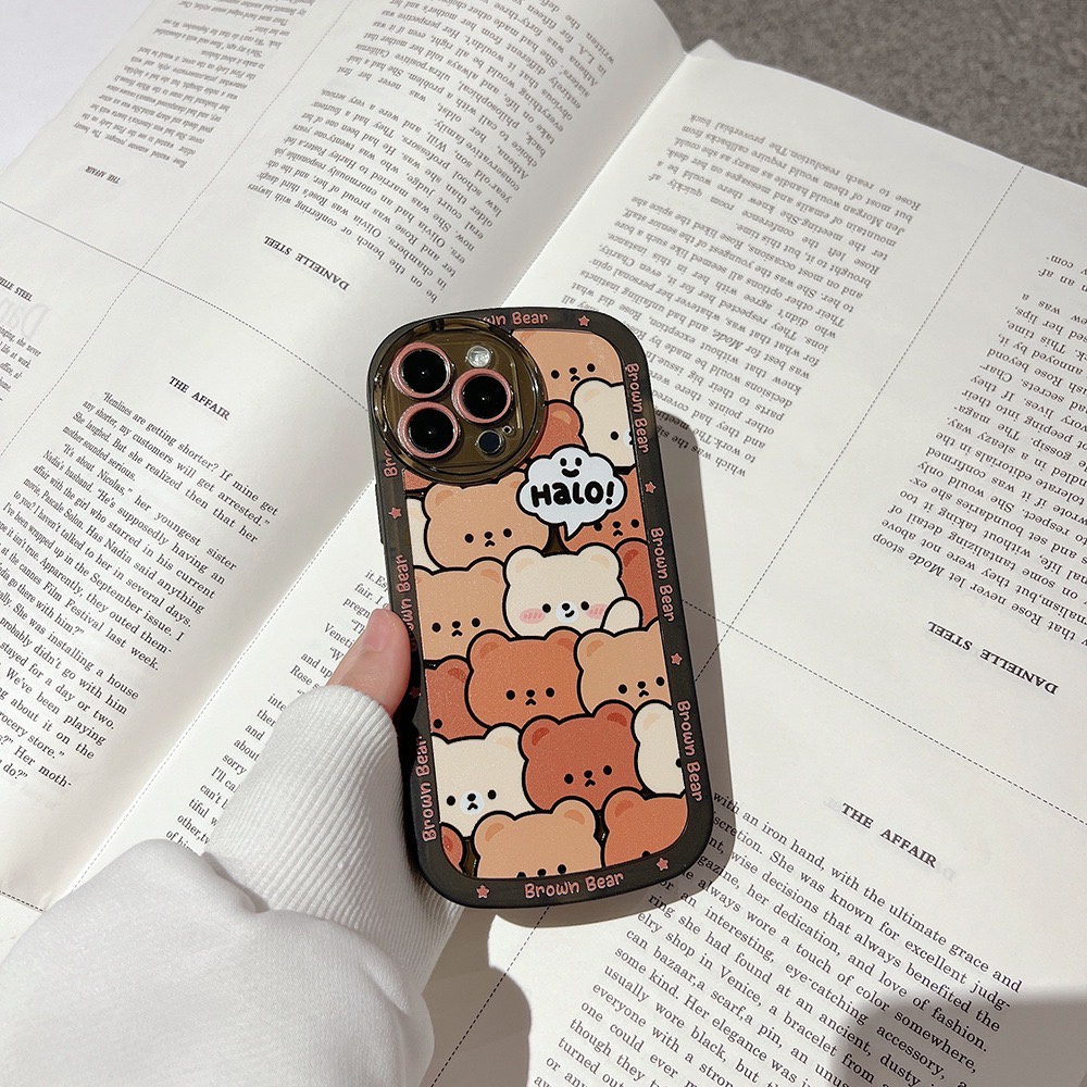 Ốp lưng cho iphone - Ốp in hình gấu cute, viền đen ko lo ố màu