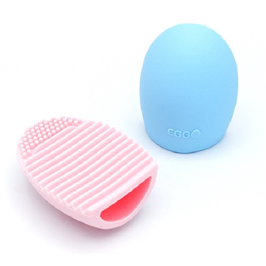 Daiso Bàn chải silicon Tiện dụng và mềm mại