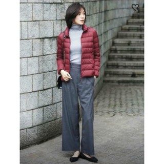 Áo phao lông vũ nữ Uniqlo