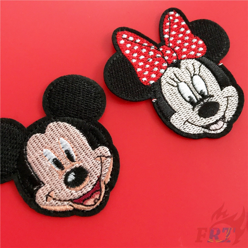 Set 2 Miếng Vá Quần Áo Hình Chuột Mickey Và Minnie / Donald