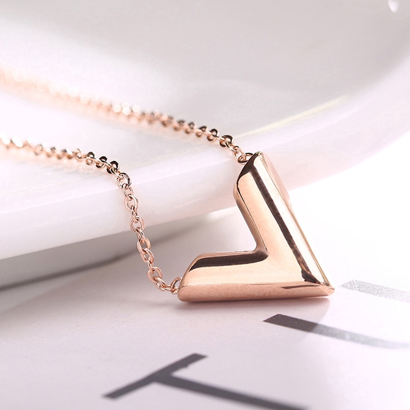Dây Chuyền Mặt Chữ V Bằng Thép Không Gỉ Thời Trang