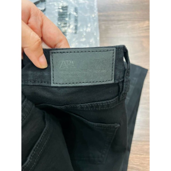 Quần jean skinny đen