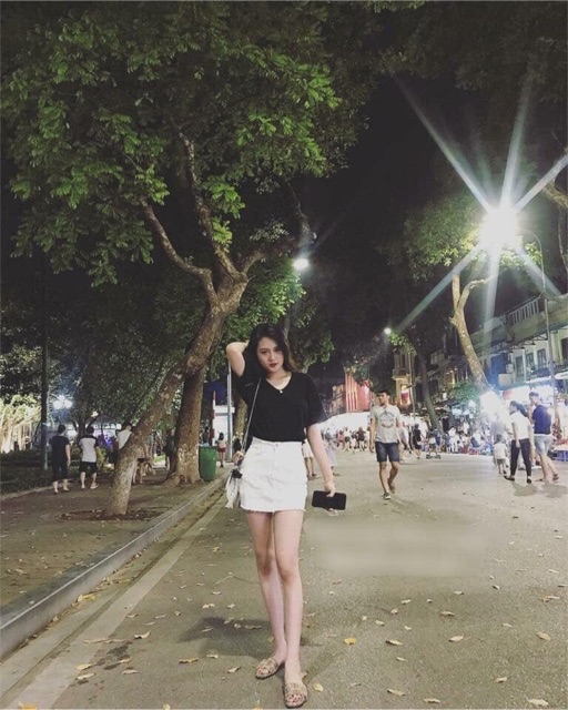 CHÂN VÁY KAKI RÁCH CÁ TÍNH | BigBuy360 - bigbuy360.vn