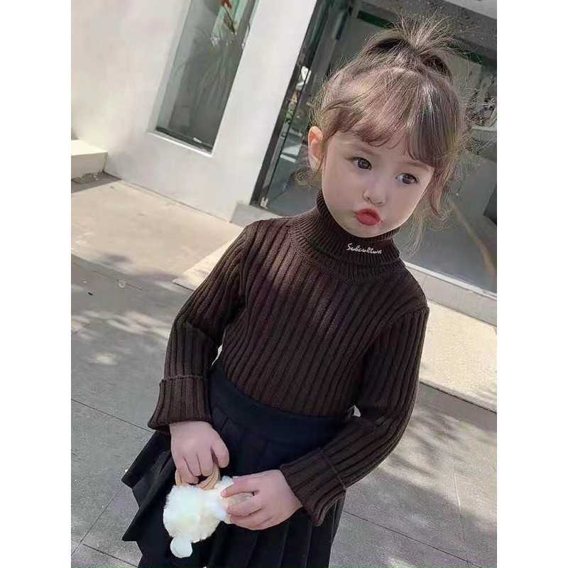 Áo len cổ lọ cho bé