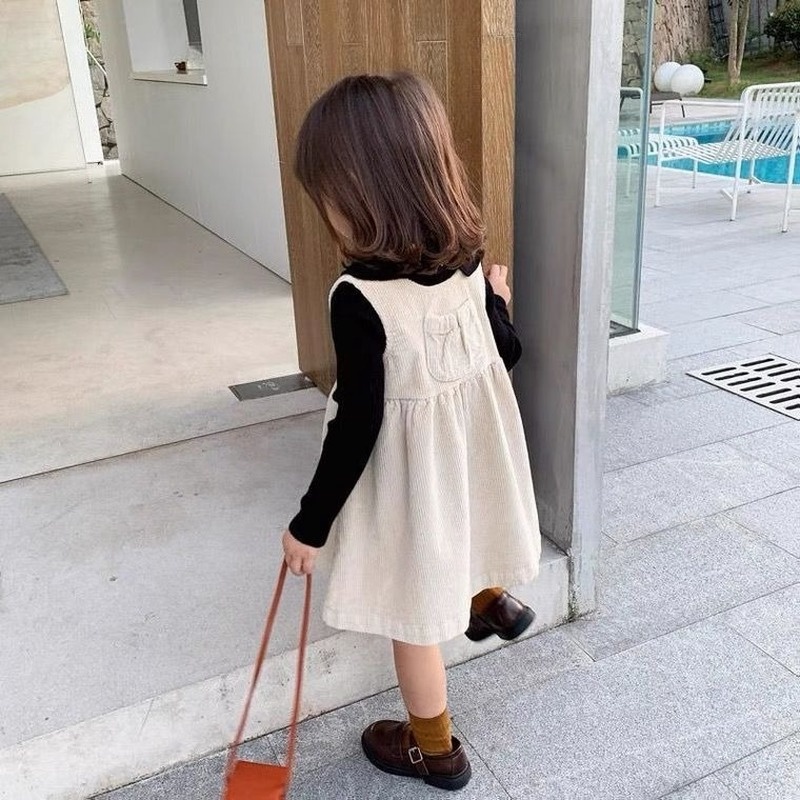 Đầm sát nách hai mặt phong cách Hàn quốc cho bé gái