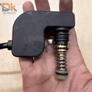 Rơ le áp lực đóng ngắt máy rửa xe 18mm