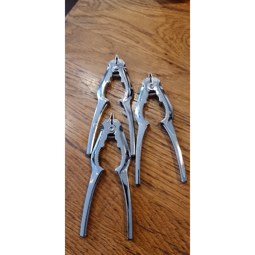 Dụng cụ tách vỏ xò hải sản, tách vỏ hạt đa năng inox cao cấp chống gỉ