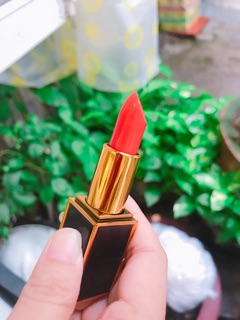 Son TF Tom ford đỏ hồng màu 09