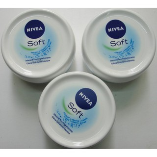 Kem dưỡng mềm da NIVEA SOFT