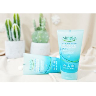 Sữa rửa mặt cho da dầu Simple Clear Skin Oil Balancing 150ml