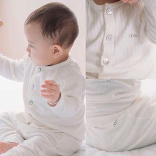 Bộ trắng  [ NOUS] cài thẳng trắng thun gân