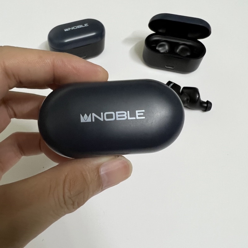 Tai nghe Noble Falcon TWS 1 - 2 - Hàng đã qua sử dụng