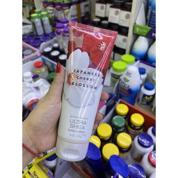 Dưỡng thể hương nước hoa cherry blossom bath body work