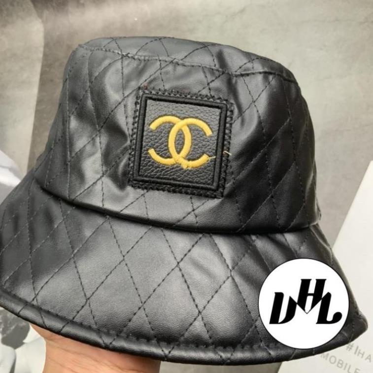 Mũ Bucket Da Thêu Logo Vuông CC form cụp Thời Trang Nam Nữ Unisex