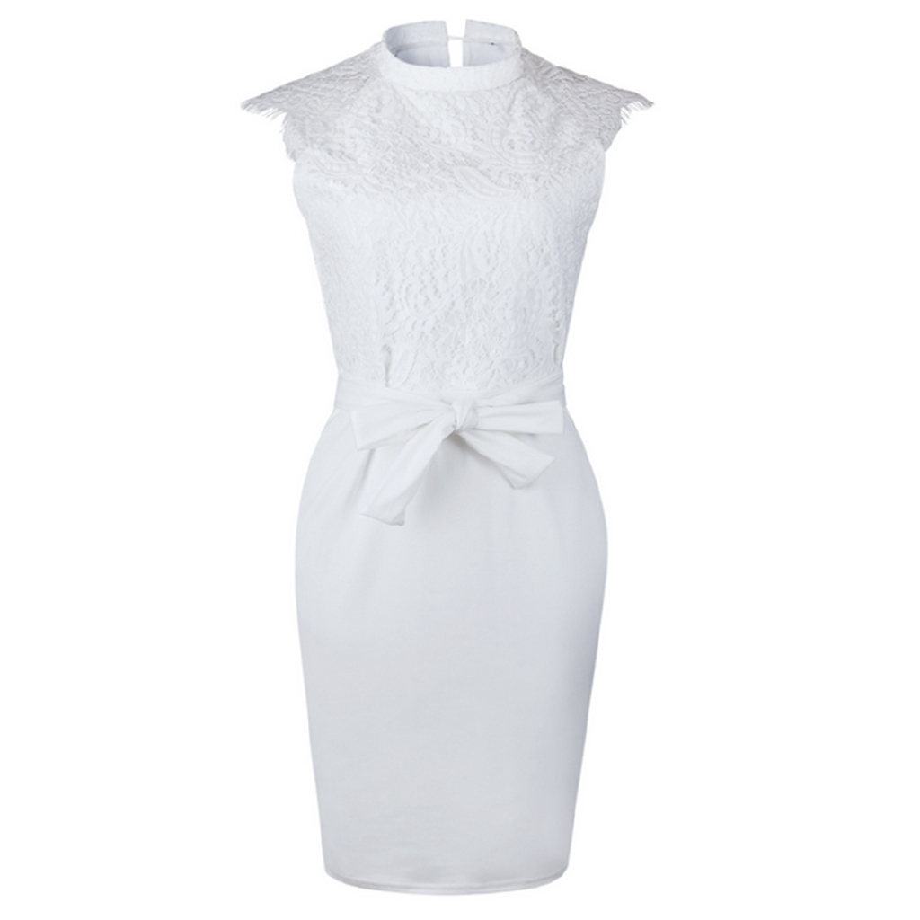 Đầm ren ôm body cổ yếm hở lưng quyến rũ