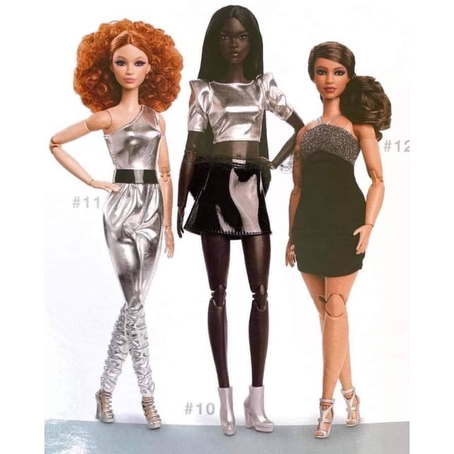 Búp bê Barbie Signature Looks 2022