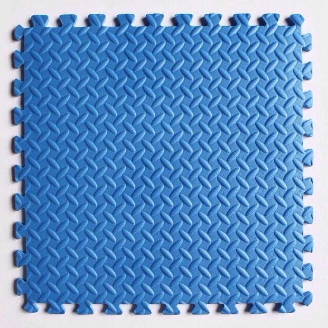 1 tấm thảm xốp vân khế 60*60*1cm(khách ib chọn màu có xanh dương vs đỏ)