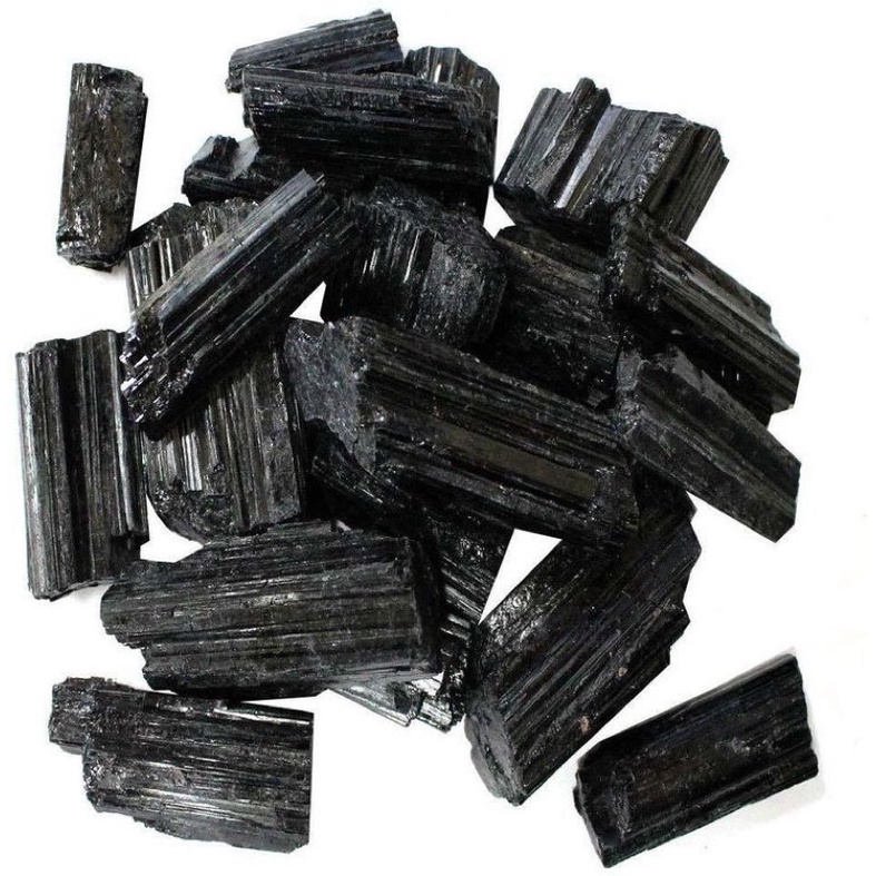 Black tourmaline - Tourmaline đen thô bảo vệ và làm sạch năng lượng
