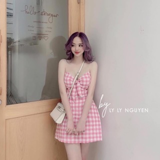 Đầm 2 dây cột nơ trước ngực