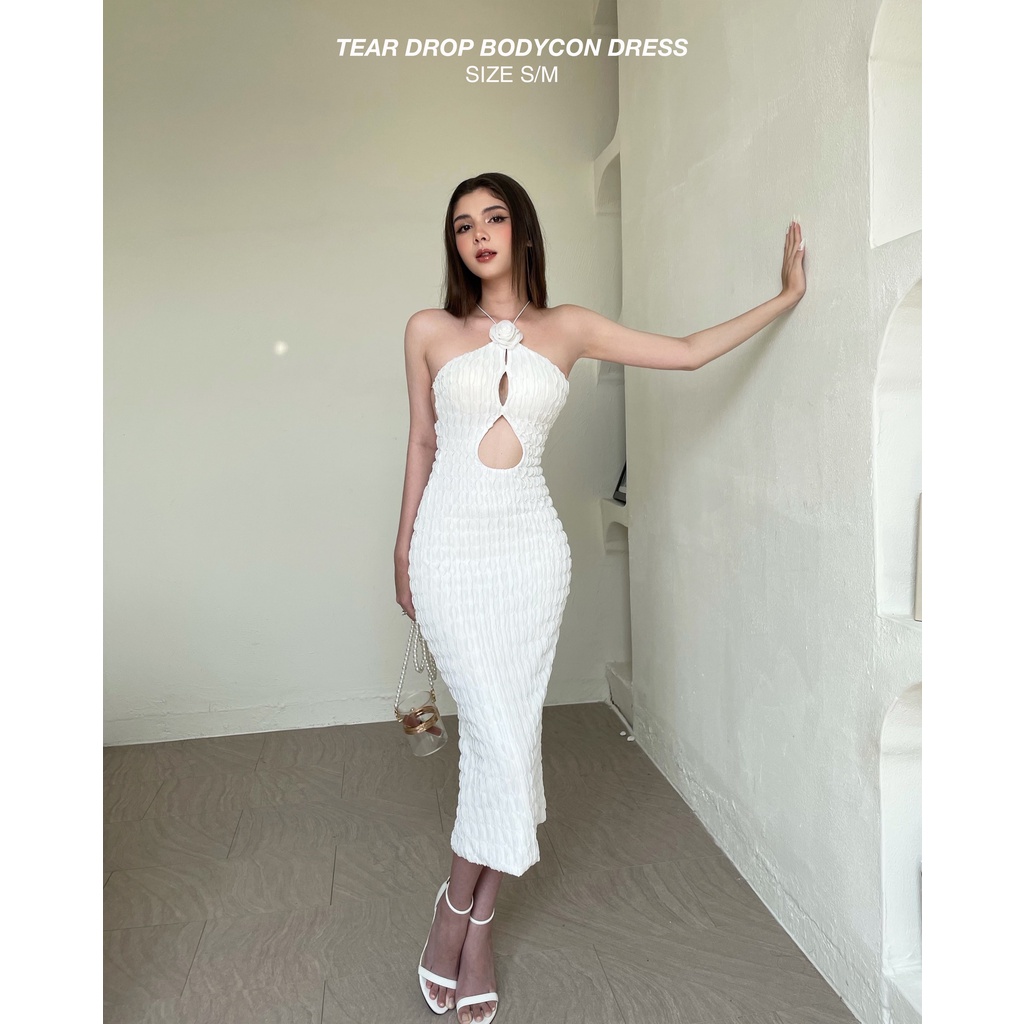 Đầm body đính hoa hồng cutout giọt lệ Teardrop - Tipblu