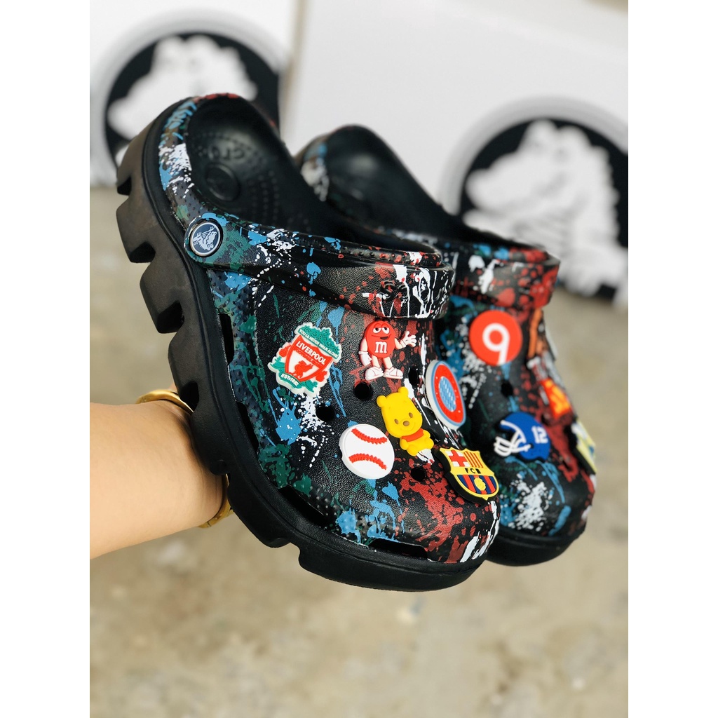 Giày dép Cross vảy sơn quai ngang SAO DEM  tặng thêm 12 sticker cross cài dép