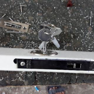 KHÓA CỬA LÙA , CỬA MỞ CAO CẤP