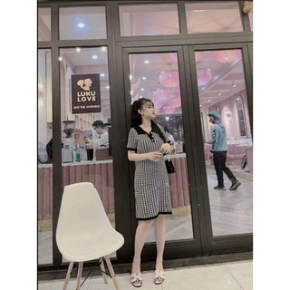 Đầm len cổ bẻ