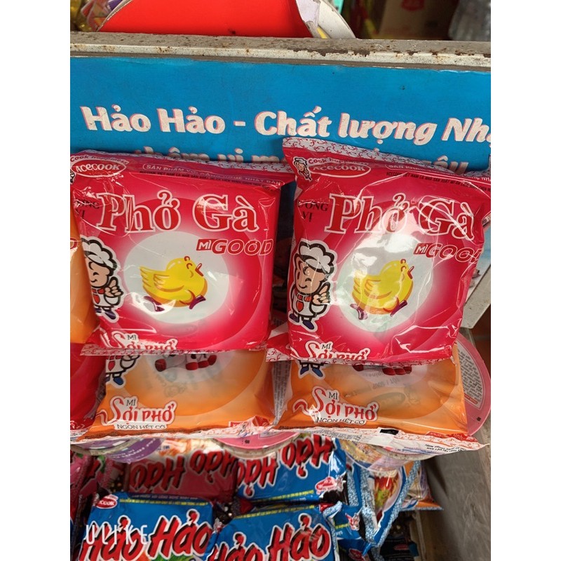 Set 10 Gói Mì Hương Vị Phở Gà/ Bò Good Acecook 68gr