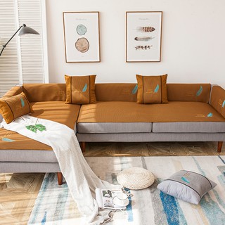 Miếng Lót Ghế Sofa Thêu Lông Vũ
